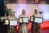 Tiga tenaga kesehatan RSUD Sabang meraih penghargaan