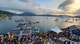 Parade Perahu Nelayan Semarakkan SMF 2024