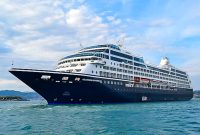 Kapal pesiar mewah Ada MS. Azamara Onward