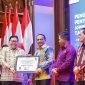 Sekdako Sabang menerima penghargaan Zona Hijau dari Ombudsman