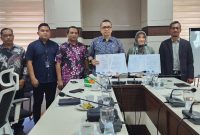 Penandatanganan MoU penerangan lampu jalan Kota Sabang (29/02)