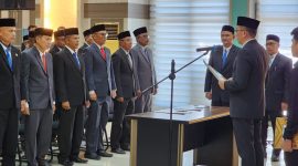 Pj Walikota Sabang melantik pejabat struktural.