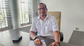 Kepala Dinas Komunikasi, Informatika, Statistik dan Persandian Kota Sabang Agus Halim saat berada diruang kerjanya (05/06).