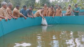 Pj Wali Kota Sabang Reza Fahlevi bersama kepala OPD dan Gapoktan gampong Paya Seunara