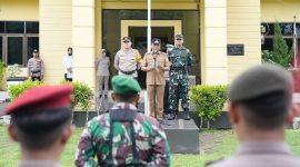 Pj wali Kota Sabang didampingi Kapolres Sabang dan Komandan Kodim 0112/Sabang saat gelar apel pasukan di Mapolres Sabang