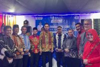Pj Sekdako Sabang foto bersama pejabat daerah lainnya dalam kegiatan ajang Teknologi Tepat Guna (TTG) XXVI Tingkat Provinsi Aceh yang digelar di Lapangan Pulau Kayu, Kecamatan Susoh, Kabupaten Aceh Barat Daya (Abdya).