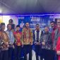 Pj Sekdako Sabang foto bersama pejabat daerah lainnya dalam kegiatan ajang Teknologi Tepat Guna (TTG) XXVI Tingkat Provinsi Aceh yang digelar di Lapangan Pulau Kayu, Kecamatan Susoh, Kabupaten Aceh Barat Daya (Abdya).