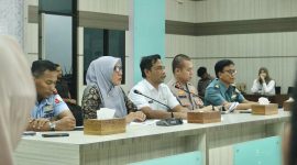 Pj Wali Kota Sabang memimpin Rapat Koordinasi Persiapan Menyambut Hari Raya Idul Fitri 1446 H/2025 M bersama Forkopimda Kota Sabang dan Stakeholder terkait di Aula Pulau Weh Kantor Walikota Sabang, Rabu (19/3)