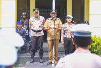 Pj Wali Kota Sabang Andri Nourman memimpin Apel Gelar Pasukan yang berlangsung di Halaman Mapolres Sabang, kamis (20/3)