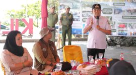 Pj Wali Kota Sabang Andri Nourman menerima dan menyambut kunjungan kerja rombongan Komisi IV DPR RI, di Pelabuhan CT-1 BPKS, Kuta Timu, Kota Sabang, Rabu (9/4).