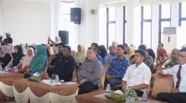 Pj Sekdako Sabang Irfani menghadiri kegiatan pengukuhan pengurus Forum Anak Kota Sabang periode 2025-2027 di Aula Bappeda Kota Sabang, jum'at (2/5).