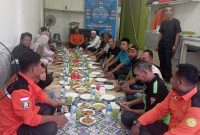 Satgas SAR Bireuen menggelar peusijuk kantor sekretariat dirangkai buka puasa bersama dan santunan anak yatim, Senin (9/3) sore.