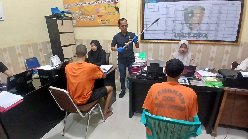 Dua pelaku diamankan di Mapolres Bireuen, Jumat (24/4)