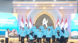 Kepala BIN RI, Jenderal (Purn) Muhammad Hendra melantik pengurus yayasan AMANAH di Ladong, Kamis (23/4)