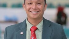 Dekan FK Umuslim, dr Zumirda Sp B-ET FISA FINACS