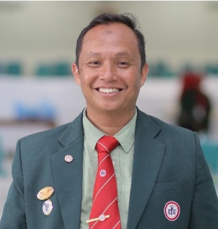 Dekan FK Umuslim, dr Zumirda Sp B-ET FISA FINACS