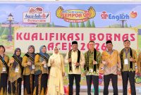 Bupati Bireuen, H Mukhlis ST saat membuka lomba Sempoa se Aceh di Hj Fauziah Convention Hall, Minggu (12/4)