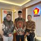 Wakil Wali Kota Sabang Drs Suradji Junus didampingi didampingi dengan Kepala Dinas Pariwisata Kota Sabang mengunjungi ke Gedung DPR RI guna bertemu dengan Bapak T. A. Khalid (Anggota DPR RI Komisi IV Fraksi Gerindra) guna membahas Pengembangan wisata dan Ifrastruktur Kota Sabang, Rabu (4/2/26).