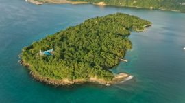 Pulau Klah menjadi salah satu destinasi bahari unggulan di ujung barat Indonesia, menawarkan perpaduan antara keindahan bawah laut, panorama perbukitan, serta ketenangan yang sulit ditemukan di kawasan wisata lain