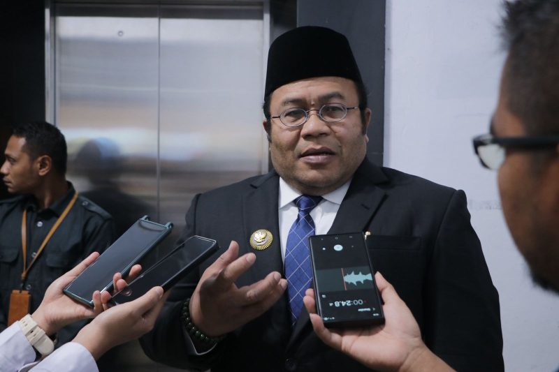 Wali Kota Sabang Zulkifli H Adam saat diwawancarai Wartawan usai pelantikan Keuchik di Kota Sabang (dok.AGN)