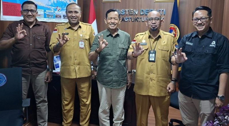 Audiensi Wakil wali Kota Sabang Suradji Junus dengan Asisten Deputi Infrastruktur Fisik Badan Nasional Pengelola Perbatasan sebagai upaya memperkuat koordinasi dan sinergi dalam mendukung pembangunan infrastruktur, khususnya di wilayah perbatasan, Rabu (4/2/26).