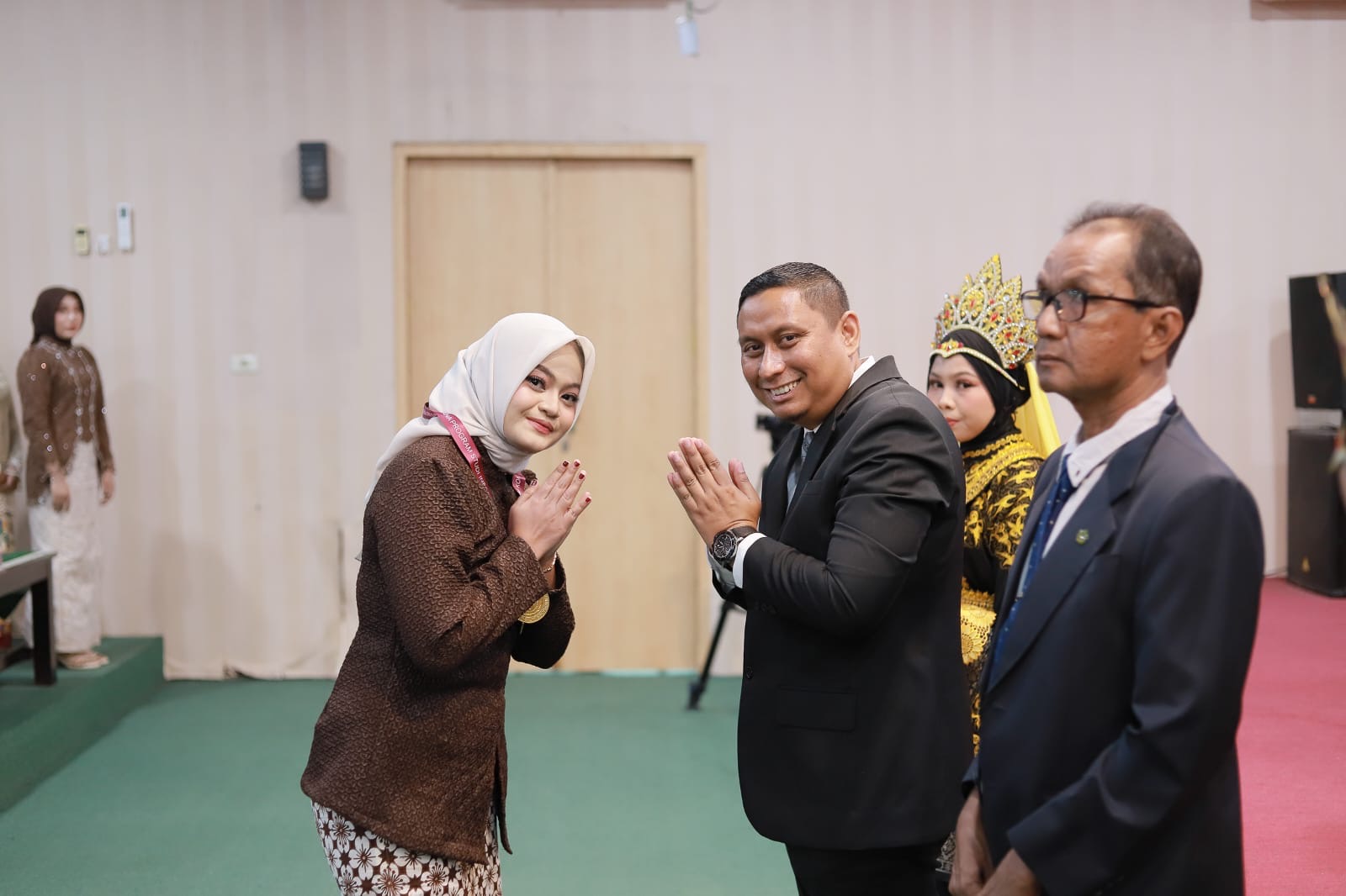 Fakultas Ilmu komputer (Fikom) Universitas Almuslim (Umuslim) Peusangan Bireuen menggelar yudisium 70 lulusan, di Ruang Creatif Center gedung MA Jangka Kampus Umuslim, Sabtu, (6/6) pagi.