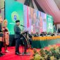 Bupati Ir H Mukhlis ST dalam rapat senat terbuka dalam rangka wisuda diploma, sarjana dan pasca sarjana di kampus Umuslim, Sabtu (20/6)
