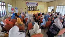 Kadisdikbud Bireuen, Dr Muslim, MSi menyampaikan sambutan, di aula Disdikbud, Kamis (18/6) pagi.