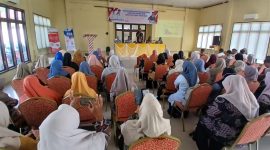 Kadisdikbud Bireuen, Dr Muslim, MSi menyampaikan sambutan, di aula Disdikbud, Kamis (18/6) pagi.