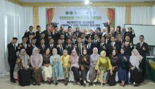 Fakultas Teknik Umuslim Peusangan, Kabupaten Bireuen yudisium 34 lulusan sarjana (S1) pada Yudisium Sarjana Angkatan X Tahun Akademik 2025/2026, di Aula Fakultas Teknik Umuslim, Kamis (18/6).