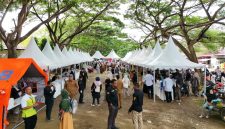 Suasana Pasar Tani Aceh Roadshow 2026 di Kota Lhokseumawe, Selasa (9/6)