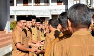 Pemkab Gelar Apel Gabungan, Bupati Ajak ASN Perkuat Sinergi Melayani Rakyat