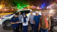 Petugas Dinas Perhubungan Bireuen survei lokasi lahan parkir diseputaran pusat Kota Bireuen.