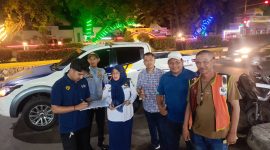 Petugas Dinas Perhubungan Bireuen survei lokasi lahan parkir diseputaran pusat Kota Bireuen.