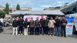 HIMARU Fakultas Teknik Umuslim Peusangan, gelar donor darah di Alun-Alun Kota Bireuen, Selasa (30/6) pagi.