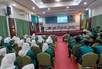 Mahasiswa KKM UNIKI Bireuen ikuti pembekalan sebelum melaksanakan pengabdian di Kabupaten Pidie Jaya, di Aula Lantai II UNIKI, Kamis (23/7) pagi.