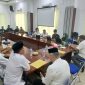 Asisten I Setdakab Bireuen, Mulyadi, SH.,MM sedang menyampaikan sambutan, Rabu (26/8) pagi.