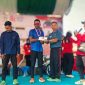 Pelatih dan atlit PASI Bireuen meraih juara III lomba Marathon Dewantara 10K, Minggu (23/8).