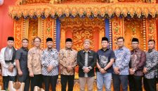 Pemkab Bireuen Gelar Pisah Sambut Ketua Pengadilan Negeri Kelas IB Bireuen, di Gazebo Pendopo Bupati, Rabu (26/8) malam.