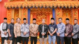 Pemkab Bireuen Gelar Pisah Sambut Ketua Pengadilan Negeri Kelas IB Bireuen, di Gazebo Pendopo Bupati, Rabu (26/8) malam.