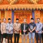 Pemkab Bireuen Gelar Pisah Sambut Ketua Pengadilan Negeri Kelas IB Bireuen, di Gazebo Pendopo Bupati, Rabu (26/8) malam.