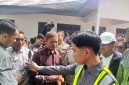 Wapres Gibran Raka berinteraksi dengan masyarakat Jangka