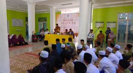 Asisten III Setdakab Bireuen, Zamzami, SPd.,MM membuka seleksi Seleksi Beasiswa Thalabah Hafiz Alquran di gelar Dinas Pendidikan Dayah, Selasa (1/9) pagi.