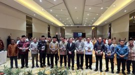 Bupati Bireuen, H Mukhlis ST bersama Ketua dan anggota DPD RI