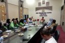Komisi V DPRK Bireuen menggelar rapat bersama Forum Guru Bersatu, Selasa (15/9)