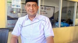 Rektor UIA Paya Lipah Peusangan, Dr Nazaruddin, MA memberikan keterangan kepada Metro Aceh, Selasa (22/9) pagi.