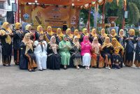 Bunda PAUD Kabupaten Bireuen, Sadriah Mukhlis mengukuhkan Bunda PAUD 17 Kecamatan yang berlangsung di halaman Pendopo Bupati, Rabu (7/10) pagi.