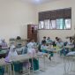 Fachrurrazy, mahasiswa prodi Pendidikan Agama Islam (PAI) Fakultas Agama Islam (FAI) UNIKI menjadi Guest Teacher di SD Sukma Bangsa, Kabupaten Bireuen, Rabu (7/10)
