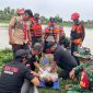 Polres Bireuen menggelar latihan bersama dalam proses penanggulangan bencana banjir, Kamis (15/10).