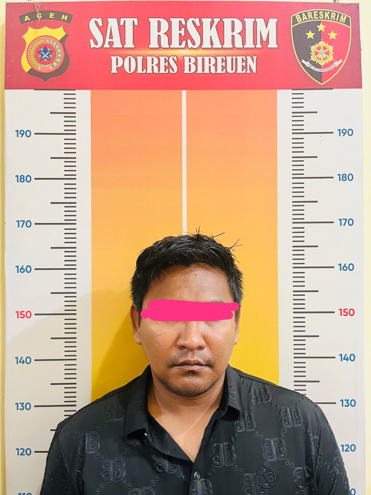 Pelaku pencurian saldo ATM inisial AI Bin AD (31) diamankan di Mapolres Bireuen.